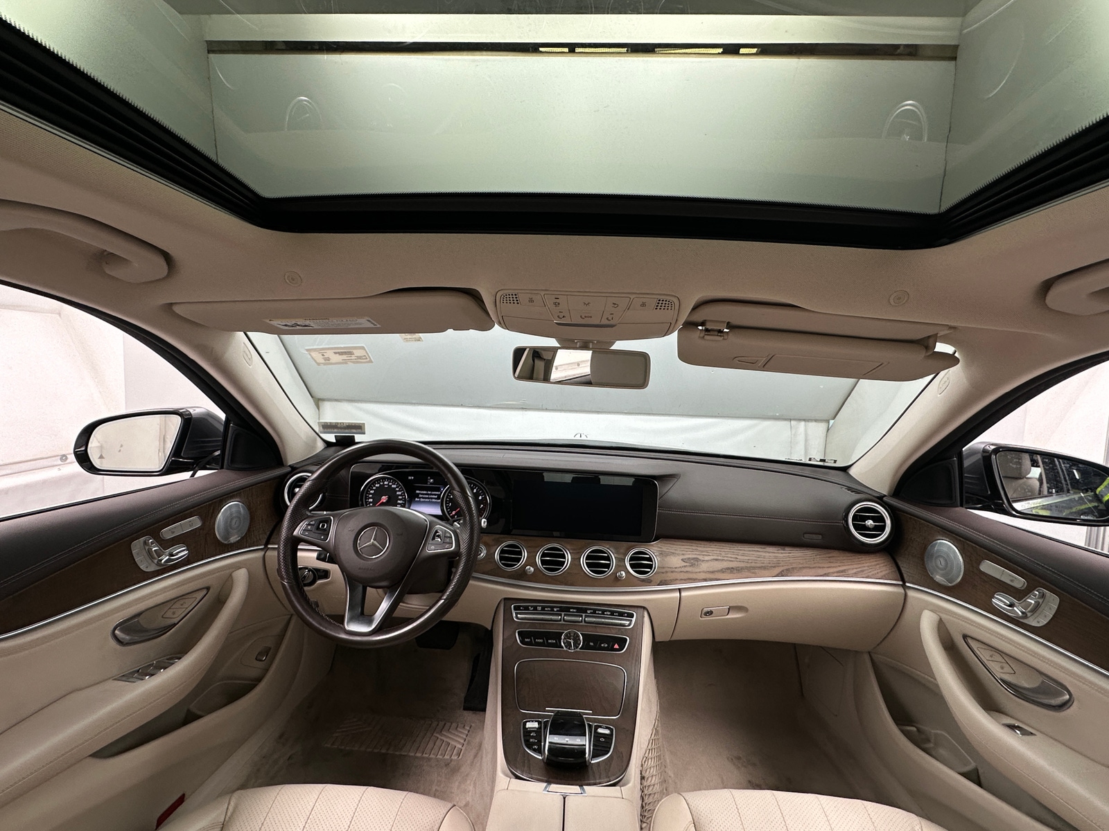 Thumbnail: 2018 Mercedes-Benz E-Class - 2