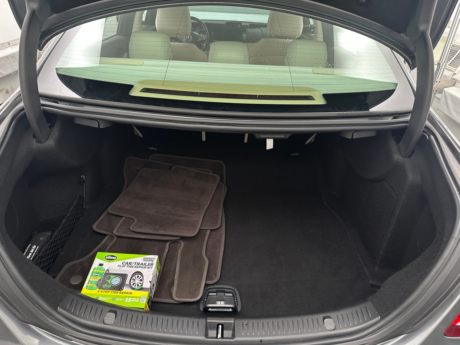 Thumbnail: 2018 Mercedes-Benz E-Class - 6