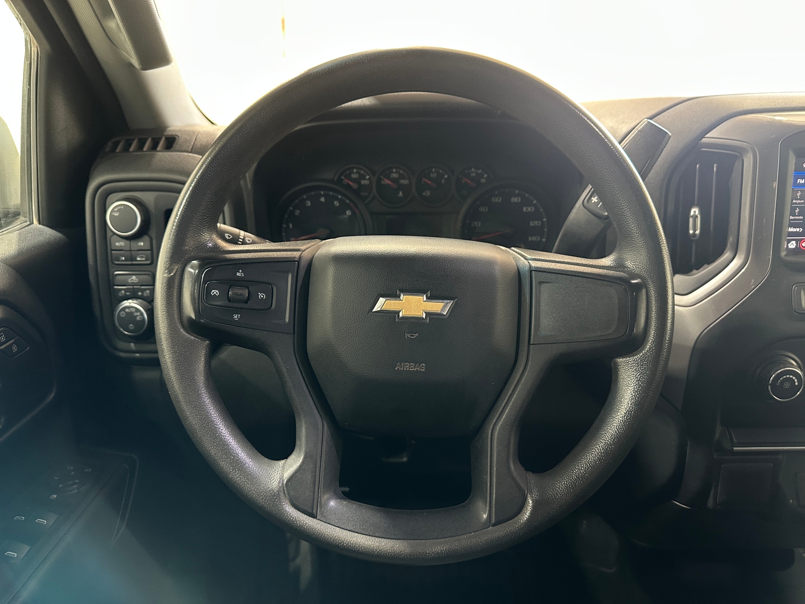 Thumbnail: 2021 Chevrolet Silverado 1500 - 5