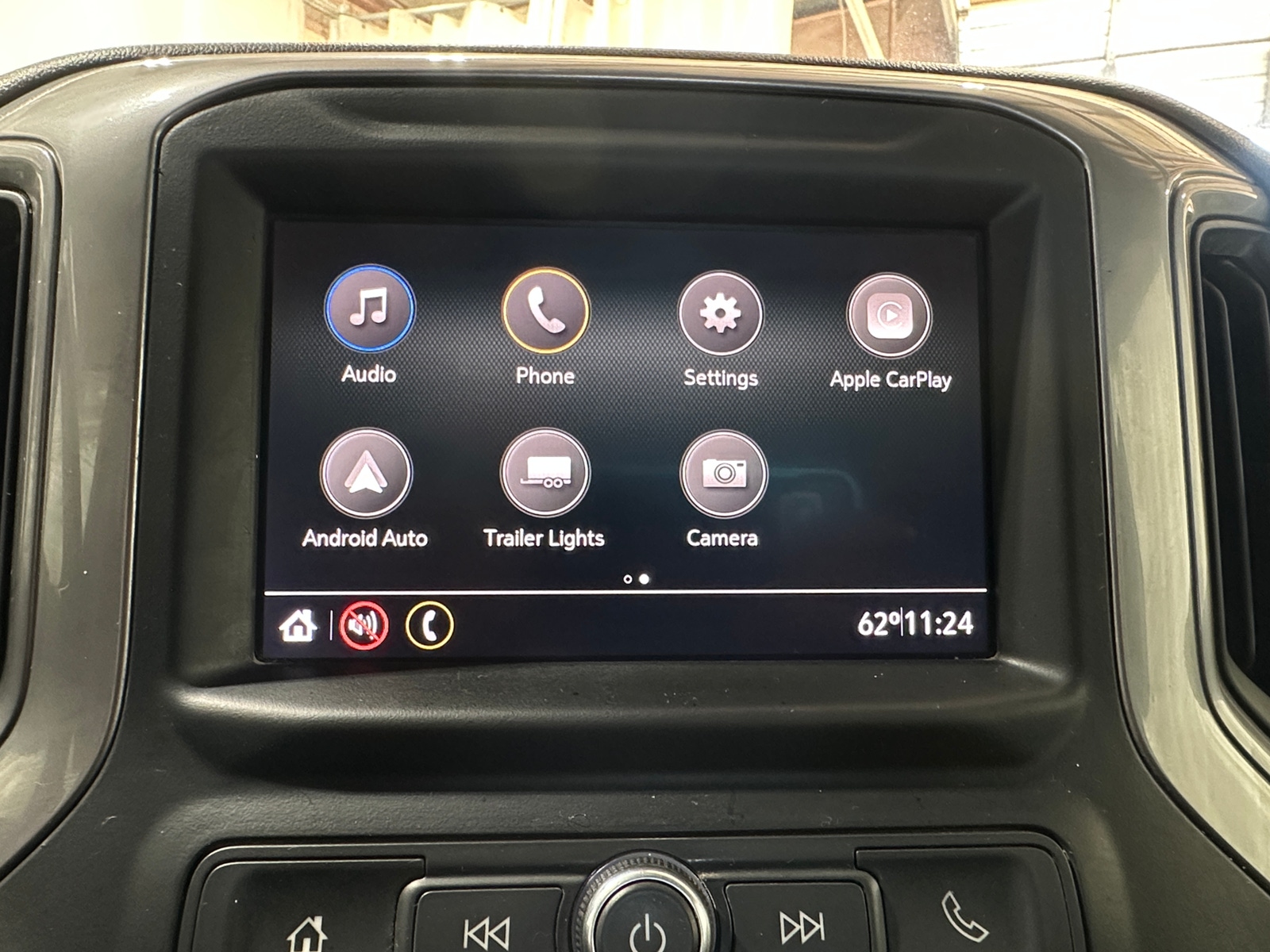 Thumbnail: 2021 Chevrolet Silverado 1500 - 4