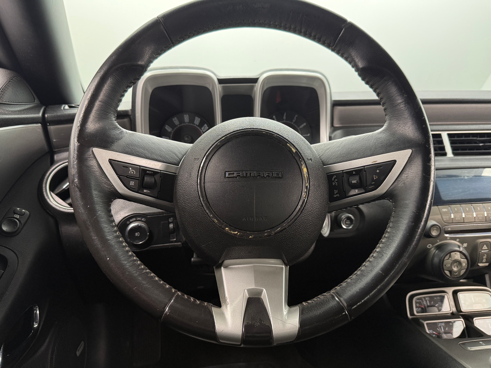 Thumbnail: 2011 Chevrolet Camaro - 4