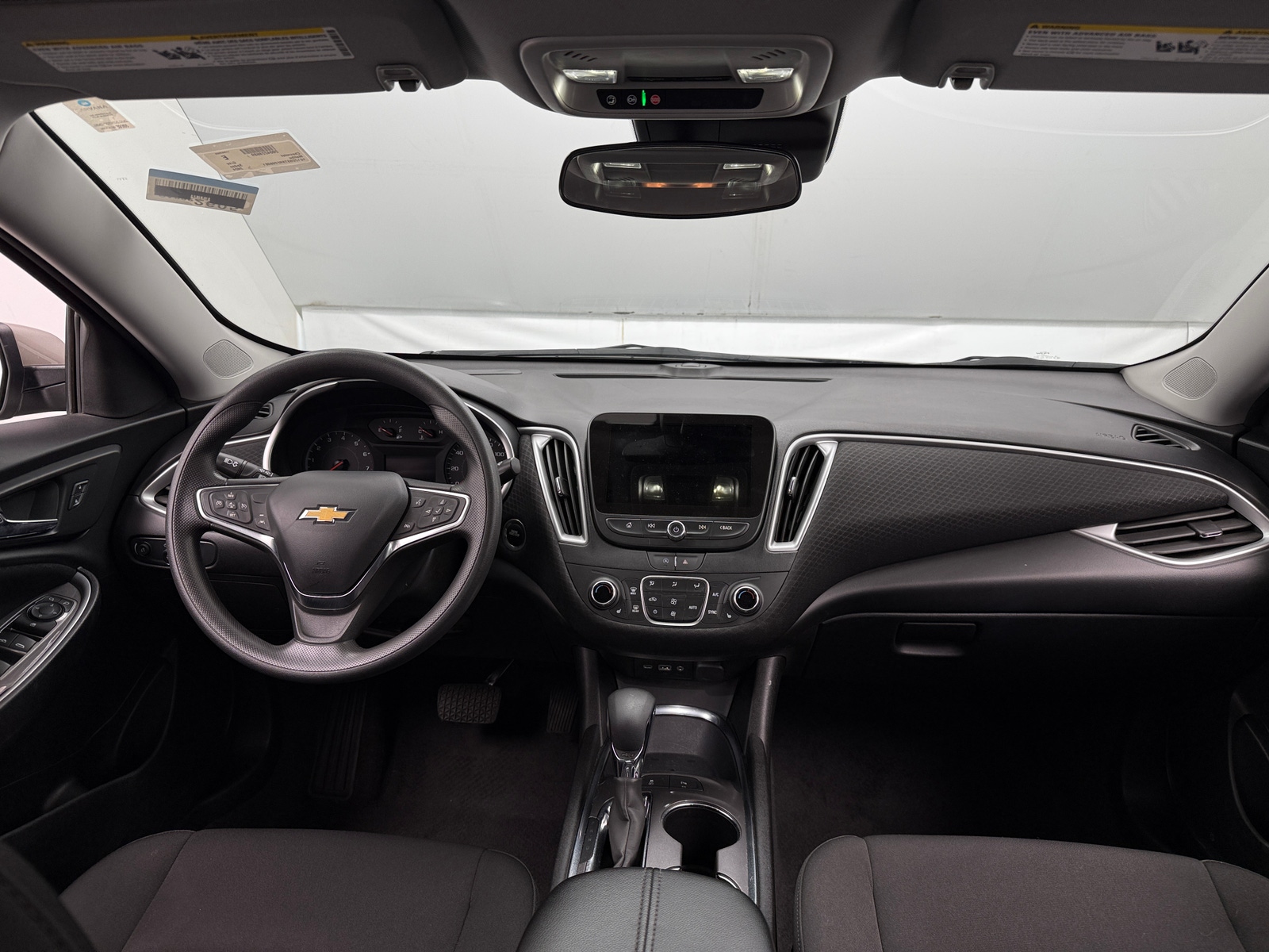 Thumbnail: 2024 Chevrolet Malibu - 3