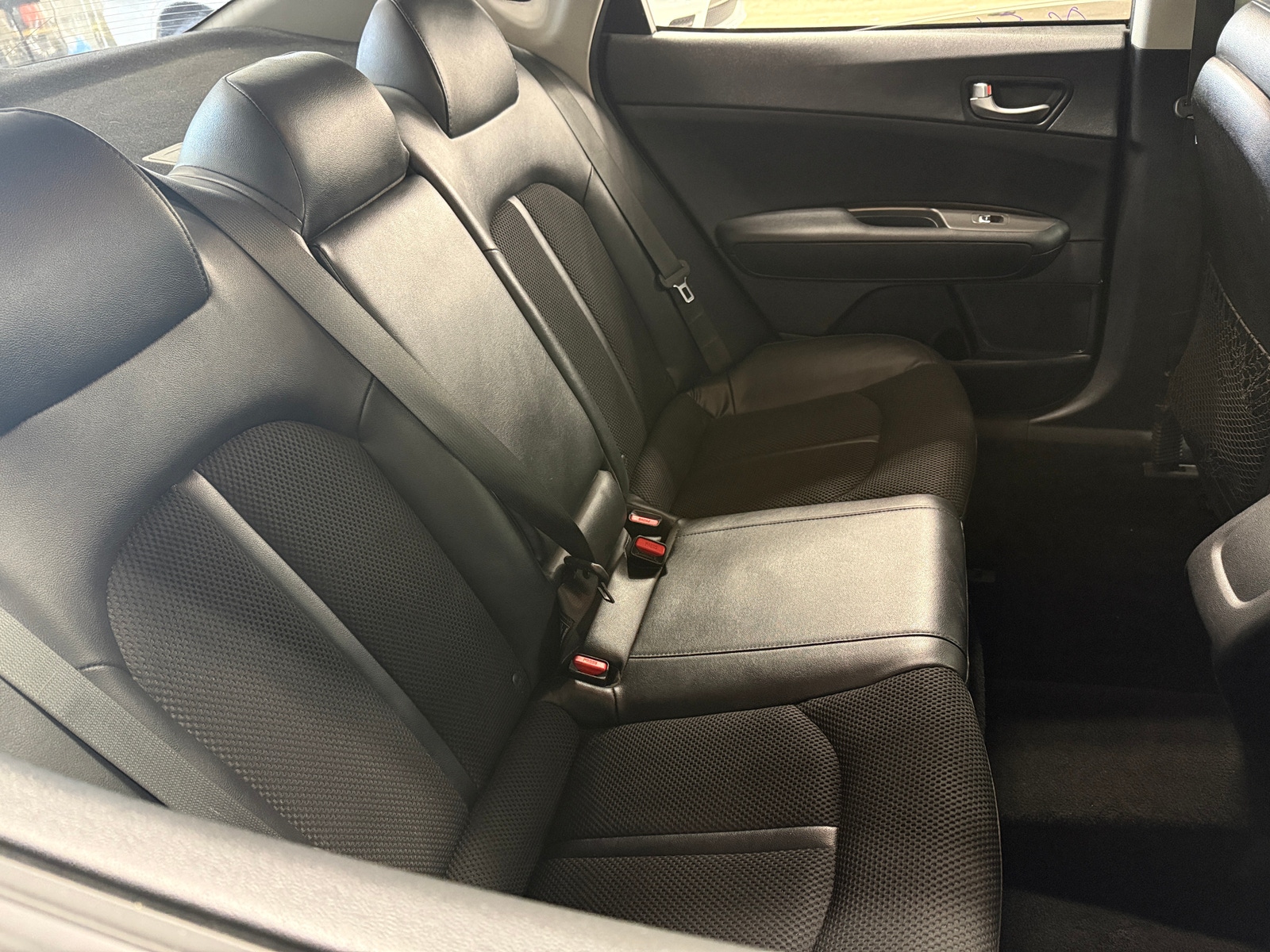 Thumbnail: 2020 Kia Optima - 5