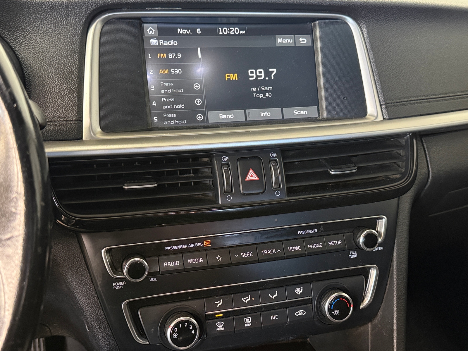 Thumbnail: 2020 Kia Optima - 3