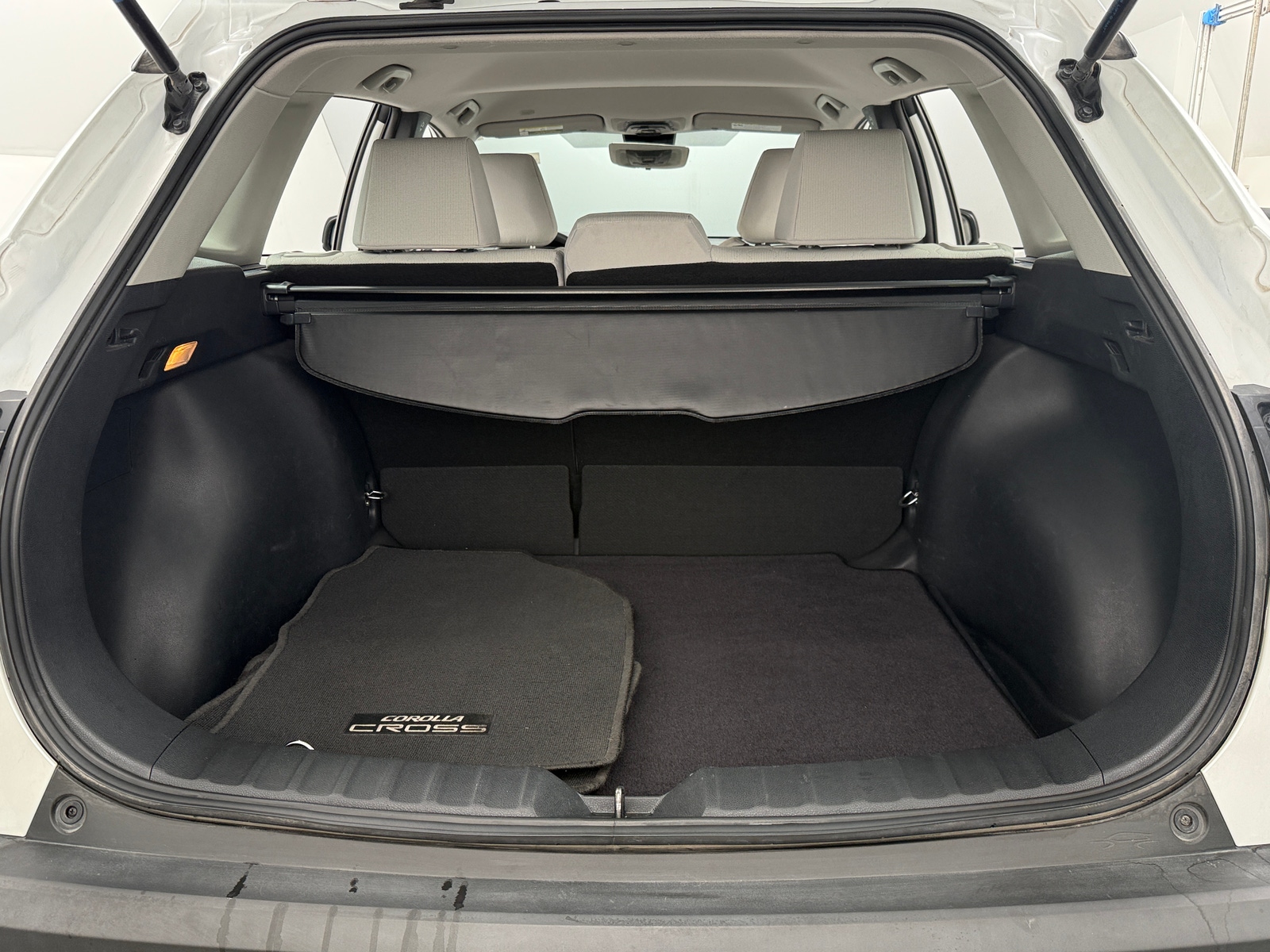 Thumbnail: 2022 Toyota Corolla Cross - 7