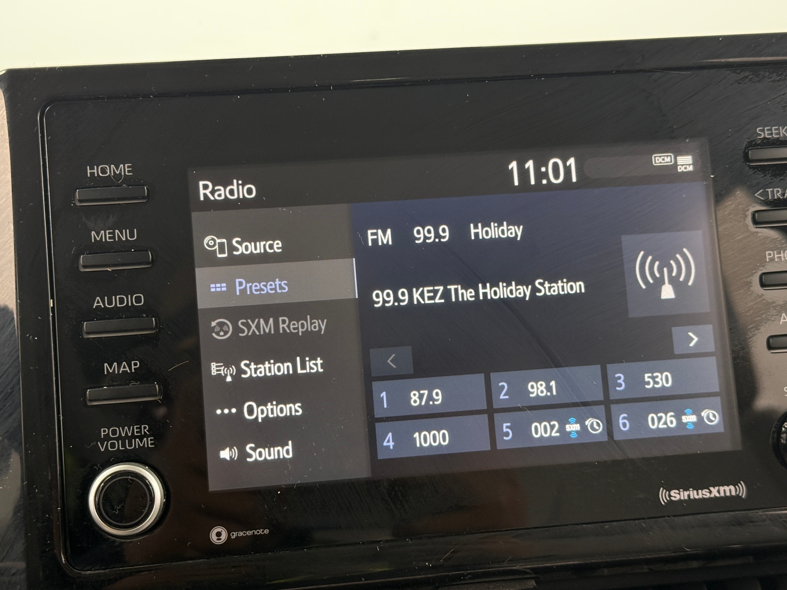 Thumbnail: 2022 Toyota Corolla Cross - 4