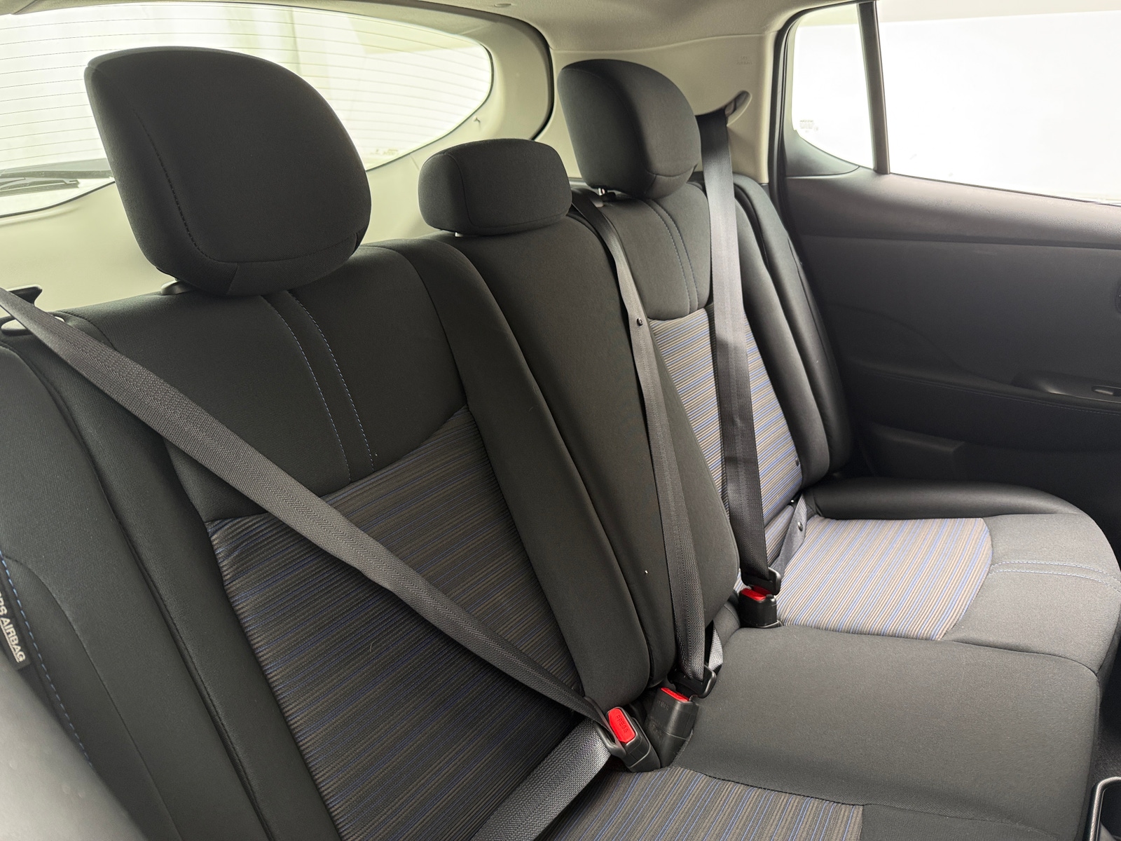 Thumbnail: 2025 Nissan Leaf - 6