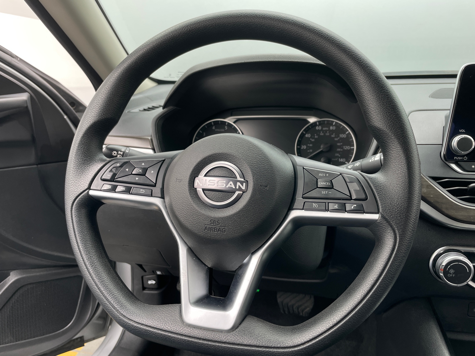 Thumbnail: 2024 Nissan Altima - 5