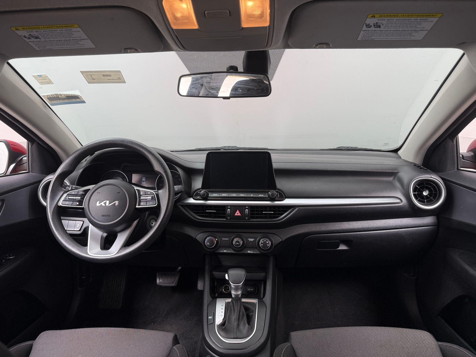 Thumbnail: 2022 Kia Forte - 3