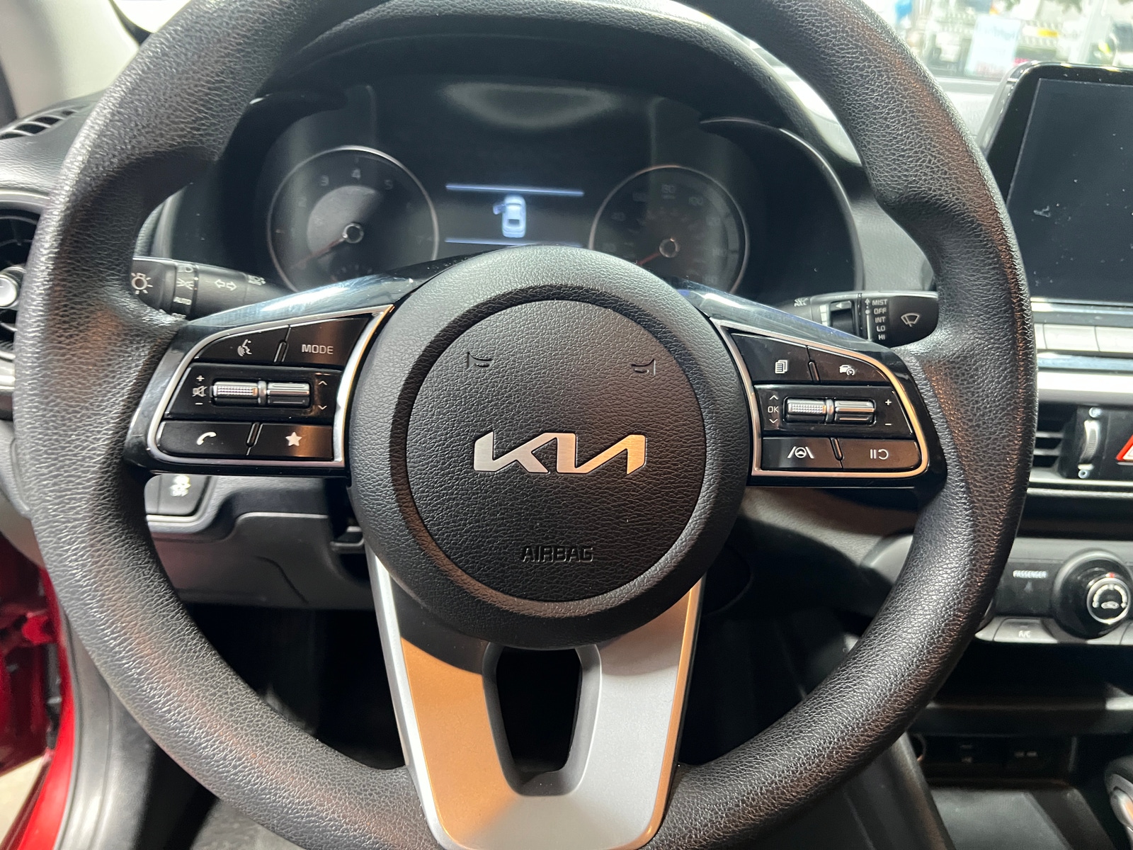 Thumbnail: 2022 Kia Forte - 5