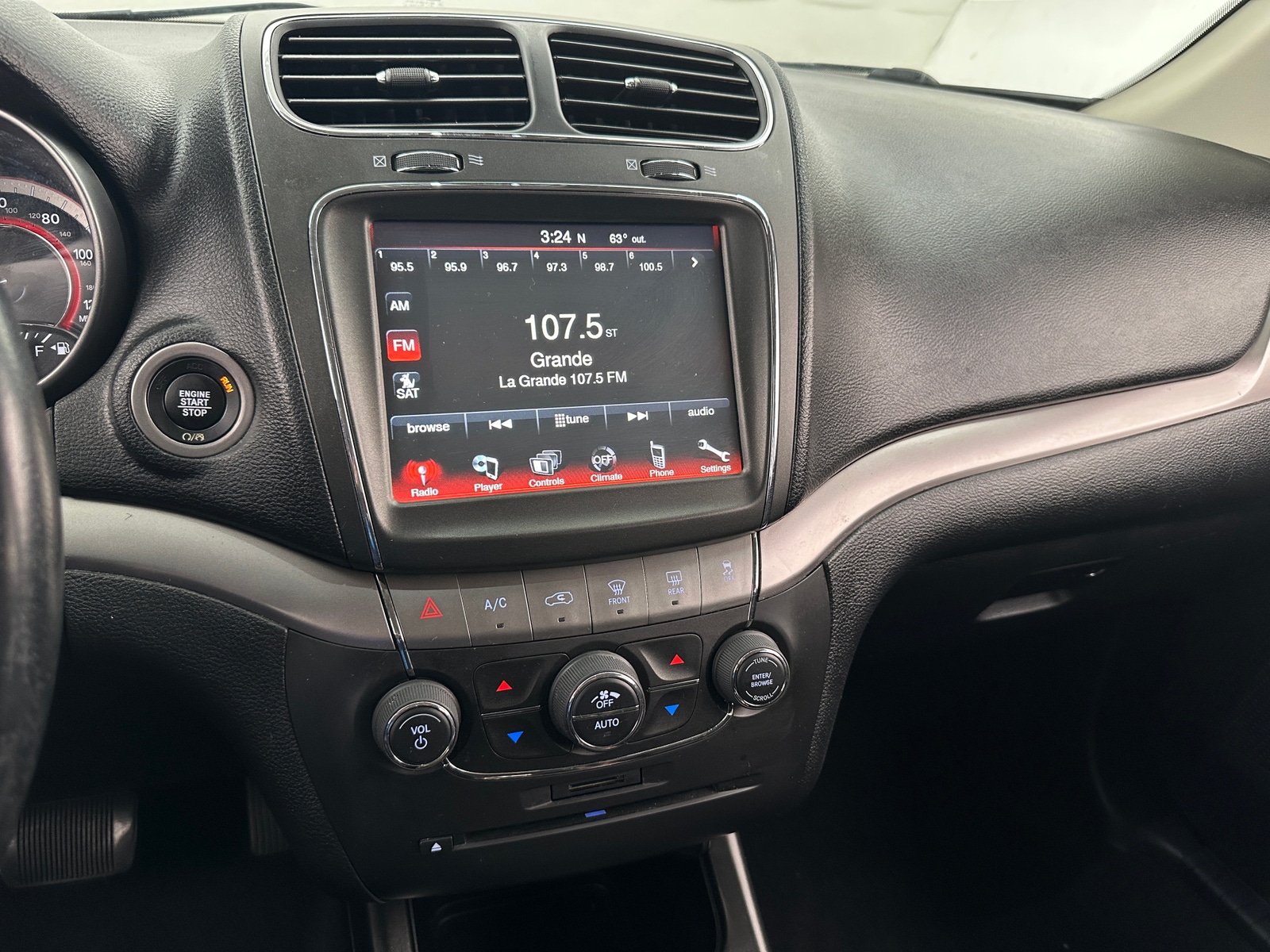 Thumbnail: 2020 Dodge Journey - 3