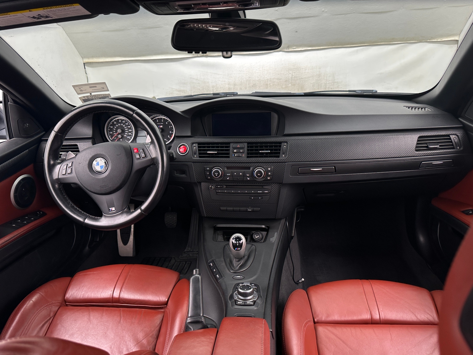 Thumbnail: 2011 BMW M3 - 2