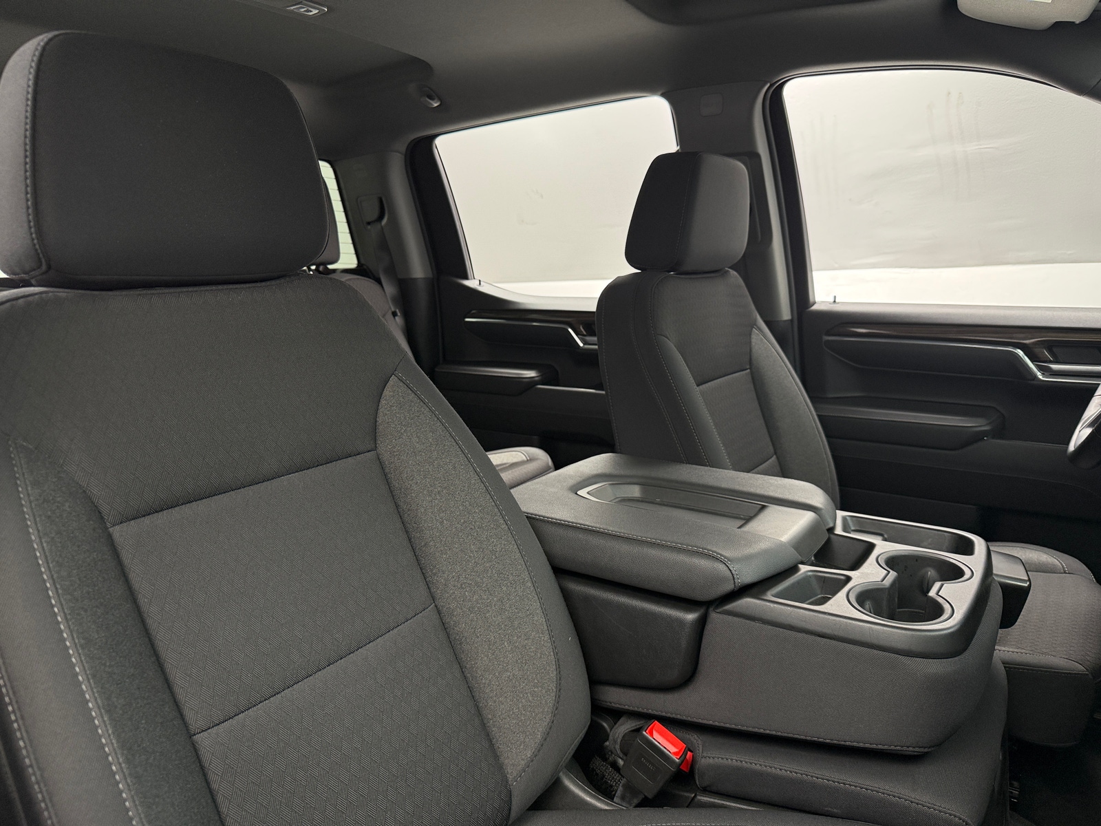 Thumbnail: 2024 Chevrolet Silverado 1500 - 2