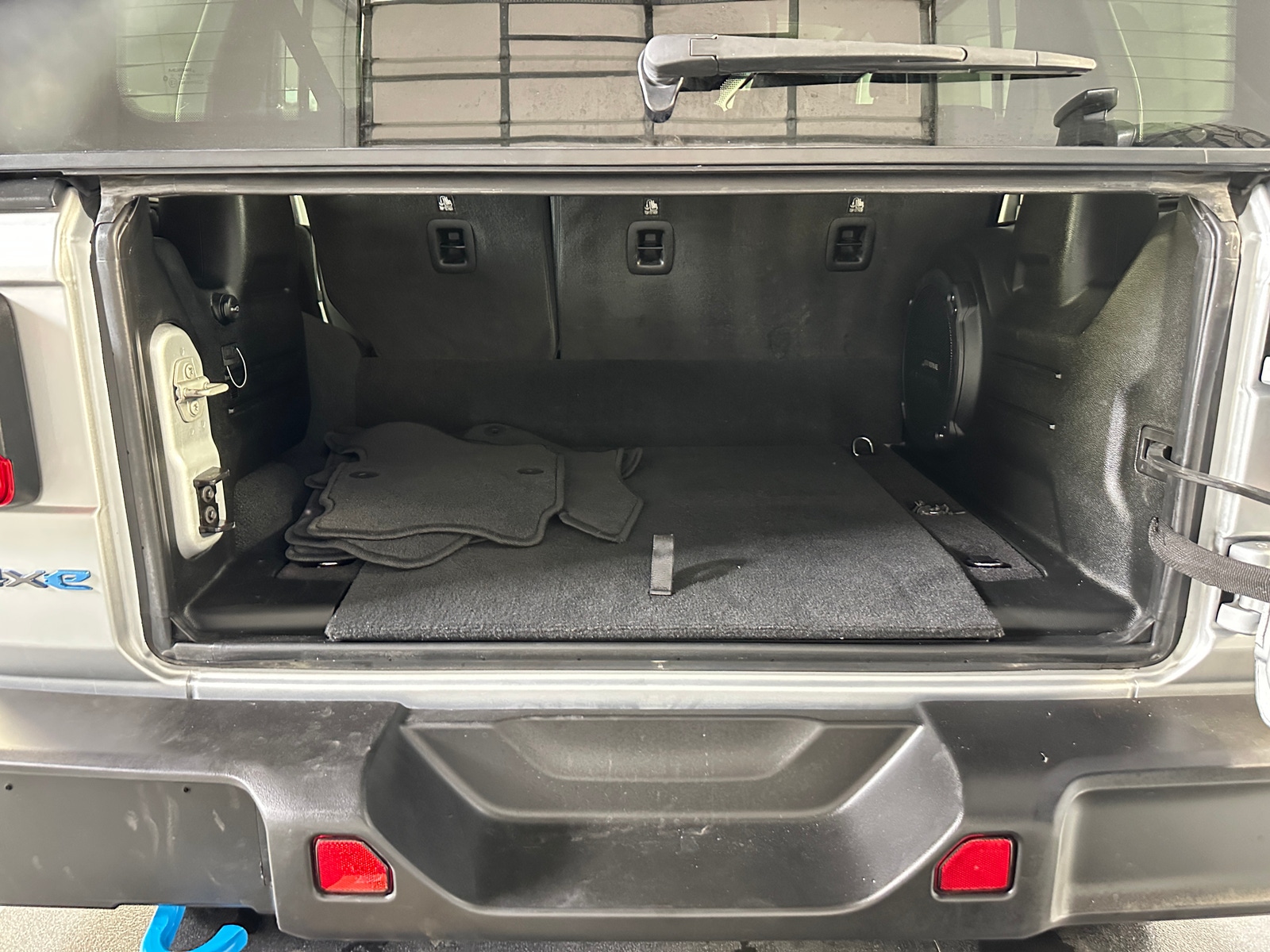 Thumbnail: 2023 Jeep Wrangler - 7