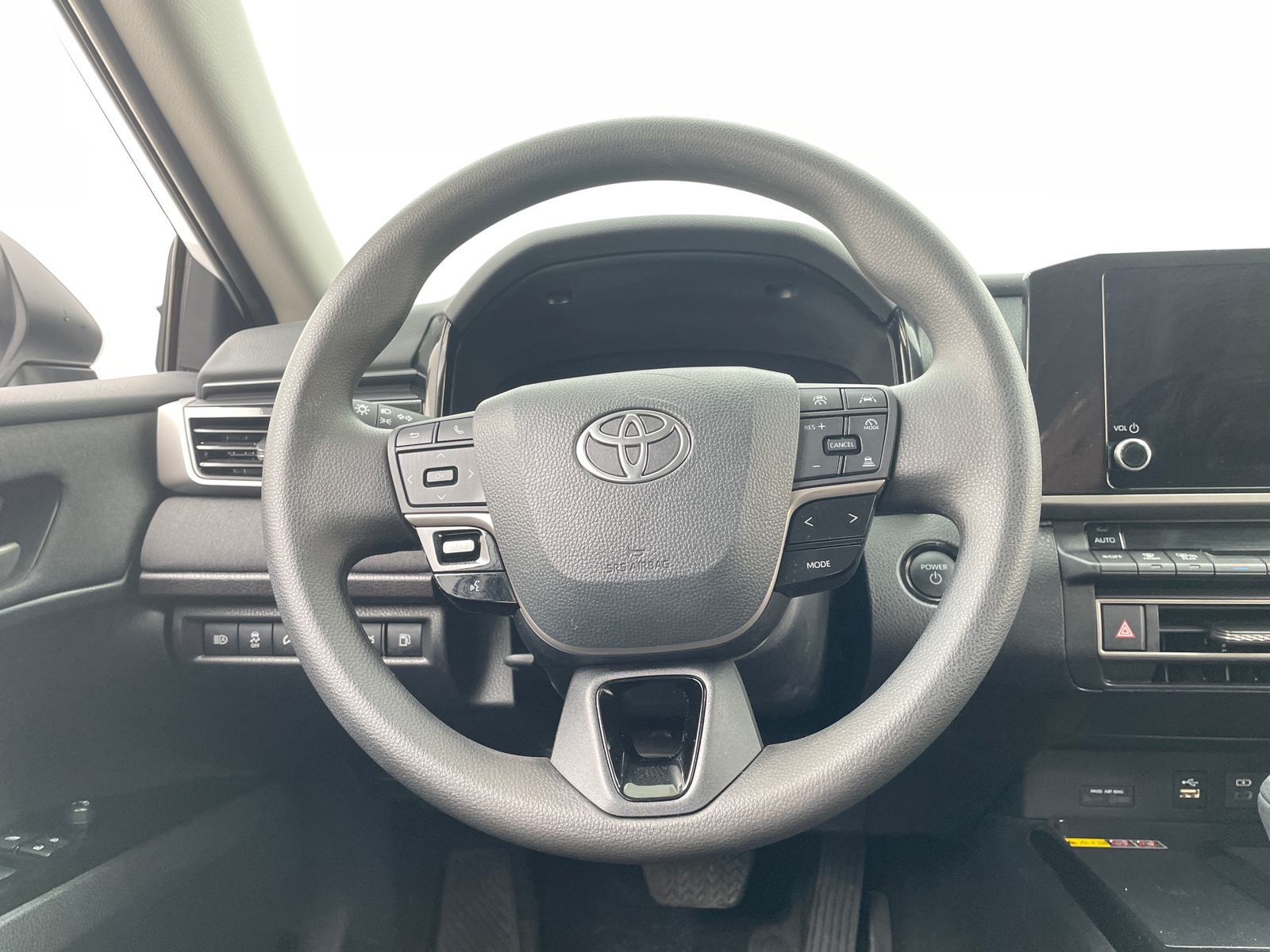 Thumbnail: 2025 Toyota Camry - 5