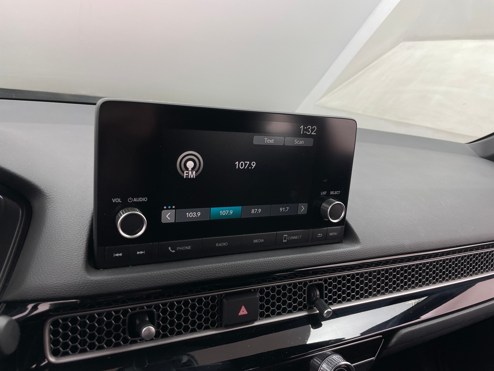 Thumbnail: 2023 Honda Civic - 4