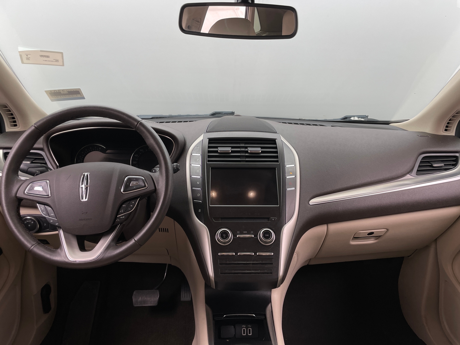 Thumbnail: 2019 Lincoln MKC - 2