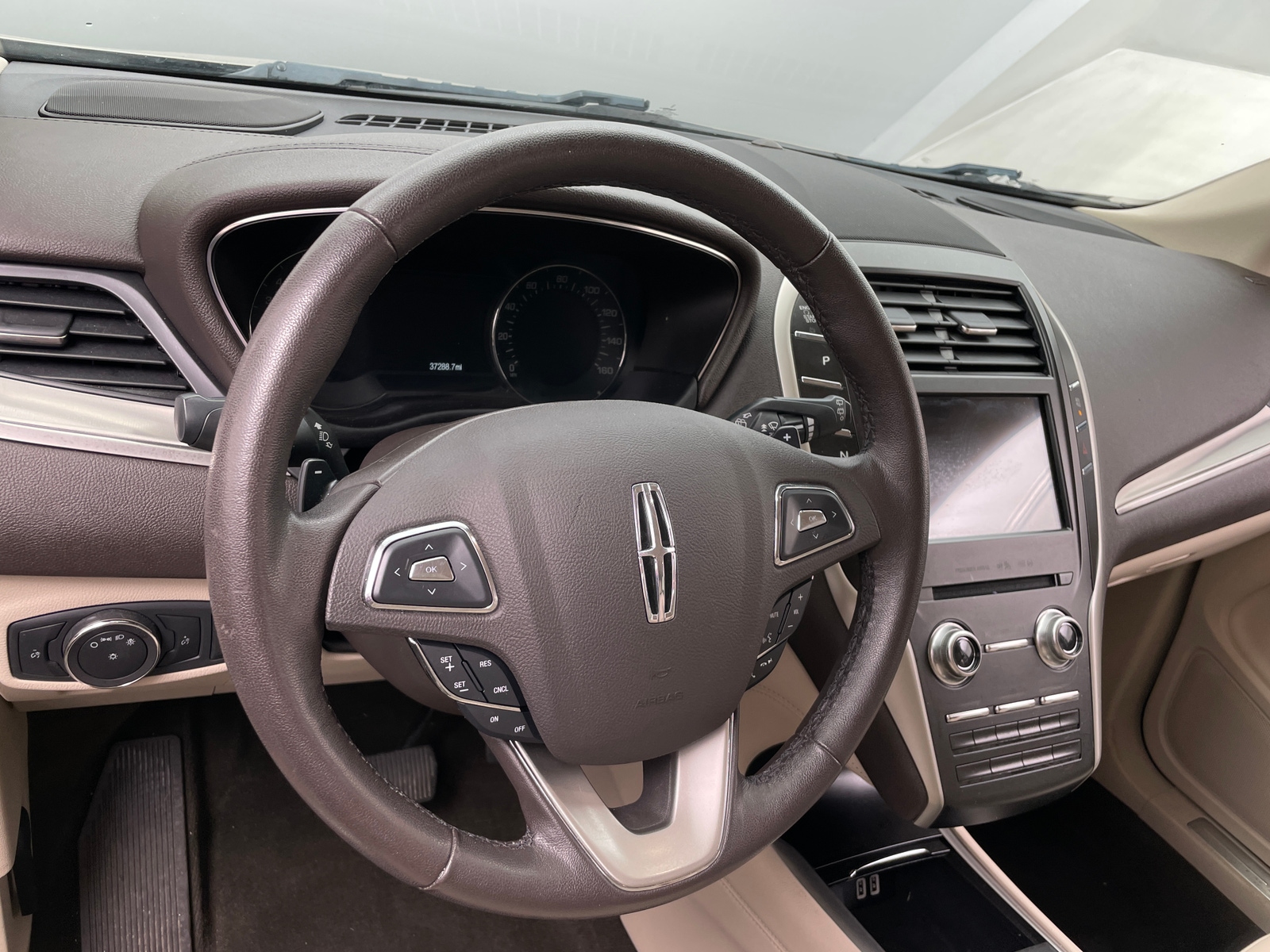 Thumbnail: 2019 Lincoln MKC - 4