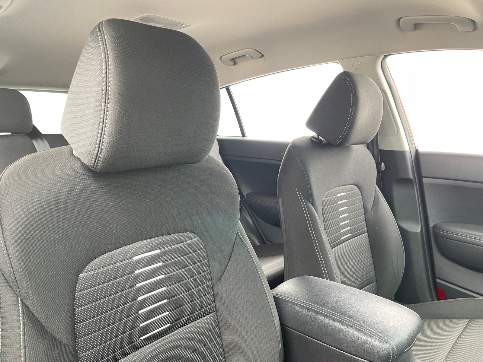 Thumbnail: 2022 Kia Sportage - 2