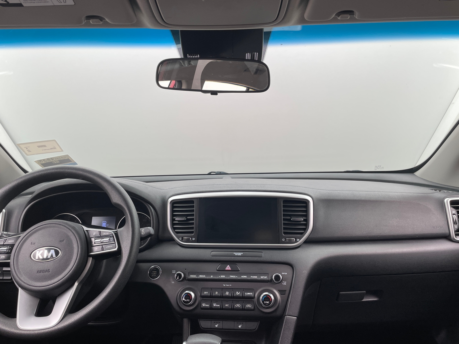 Thumbnail: 2022 Kia Sportage - 3