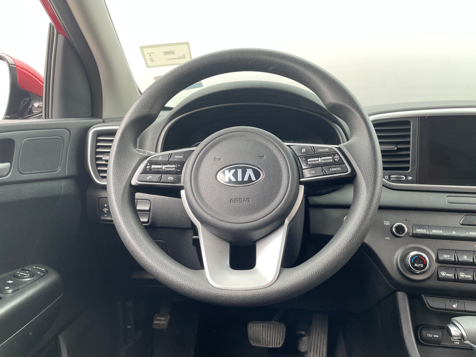 Thumbnail: 2022 Kia Sportage - 5