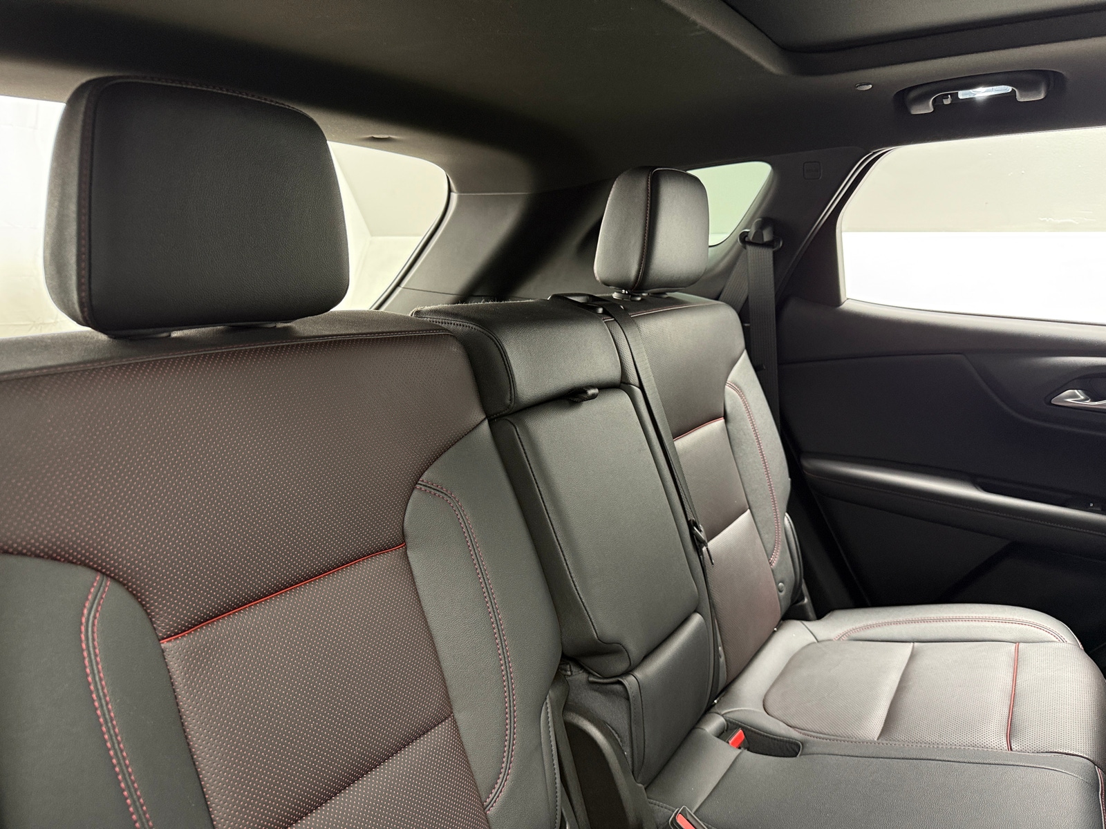 Thumbnail: 2022 Chevrolet Blazer - 5