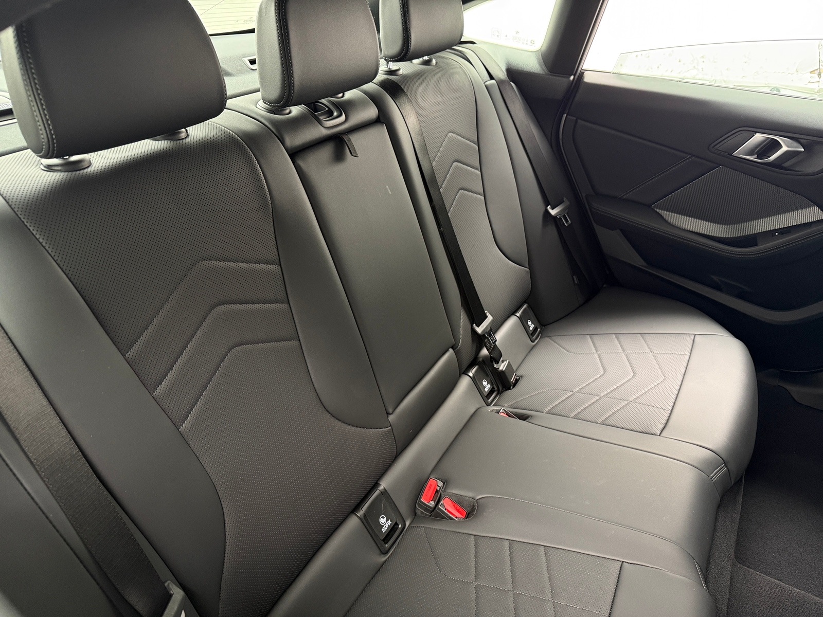 Thumbnail: 2025 BMW 2 Series - 5