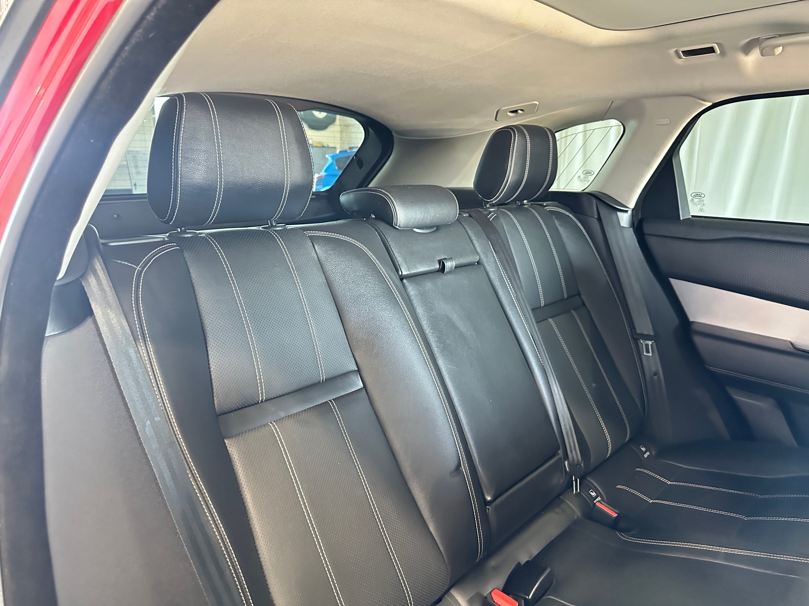 Thumbnail: 2020 Land Rover Range Rover Velar - 5