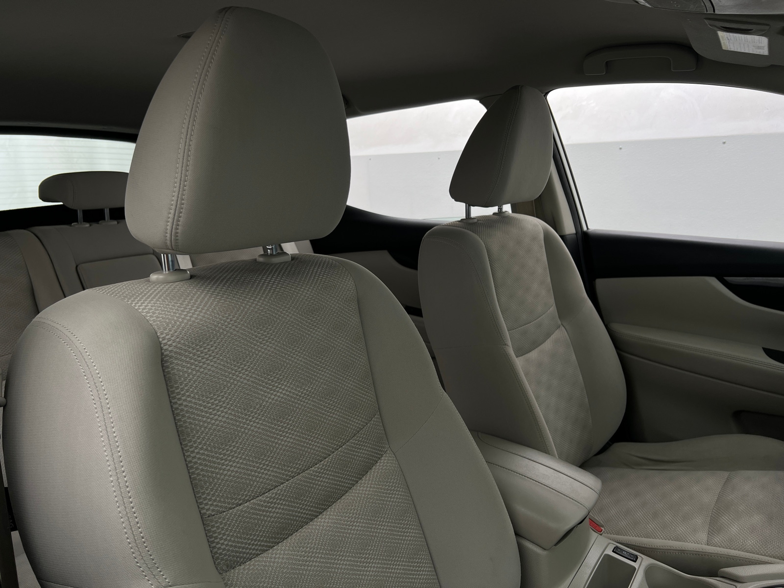 Thumbnail: 2019 Nissan Rogue Sport - 2