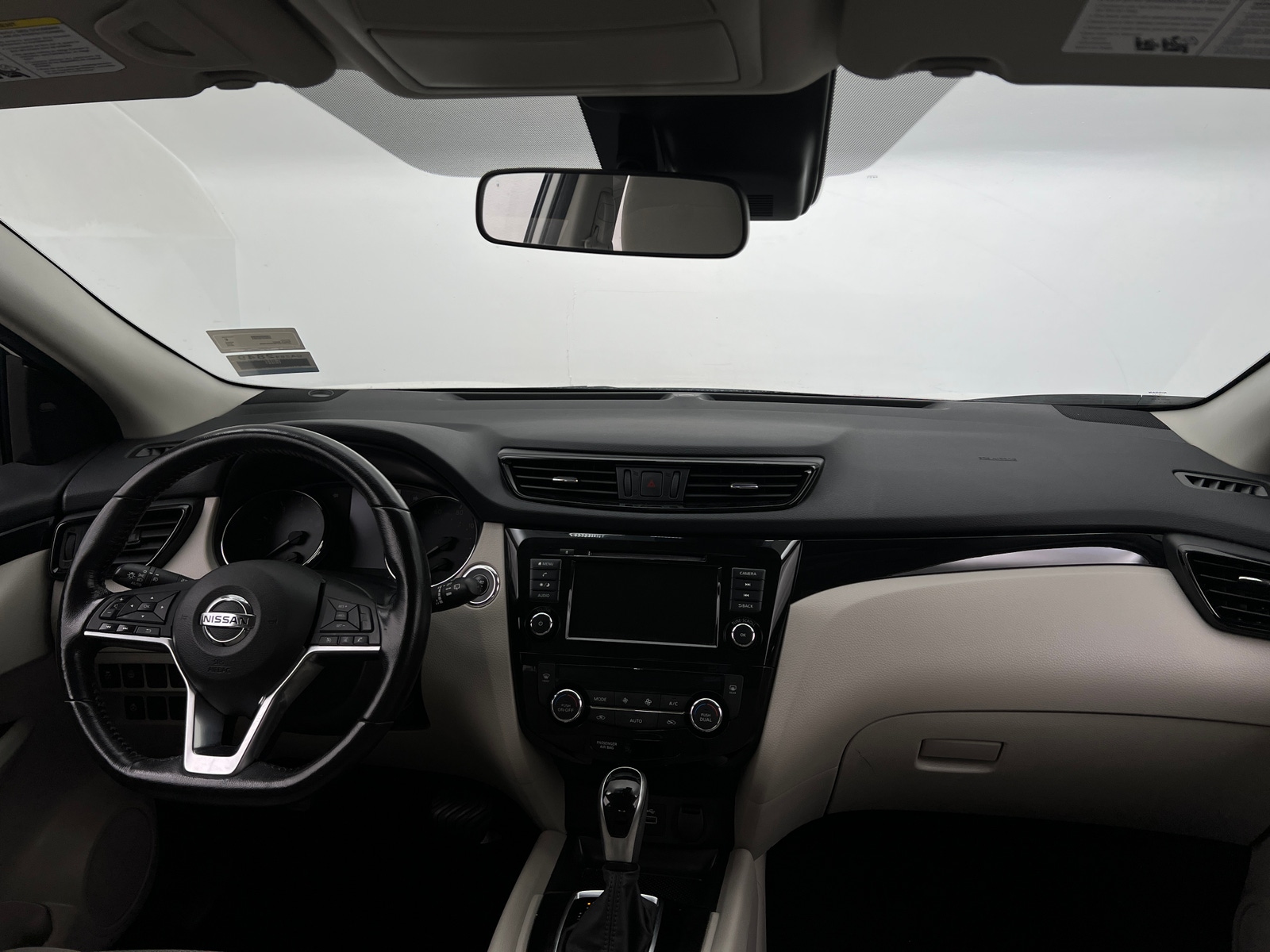 Thumbnail: 2019 Nissan Rogue Sport - 3