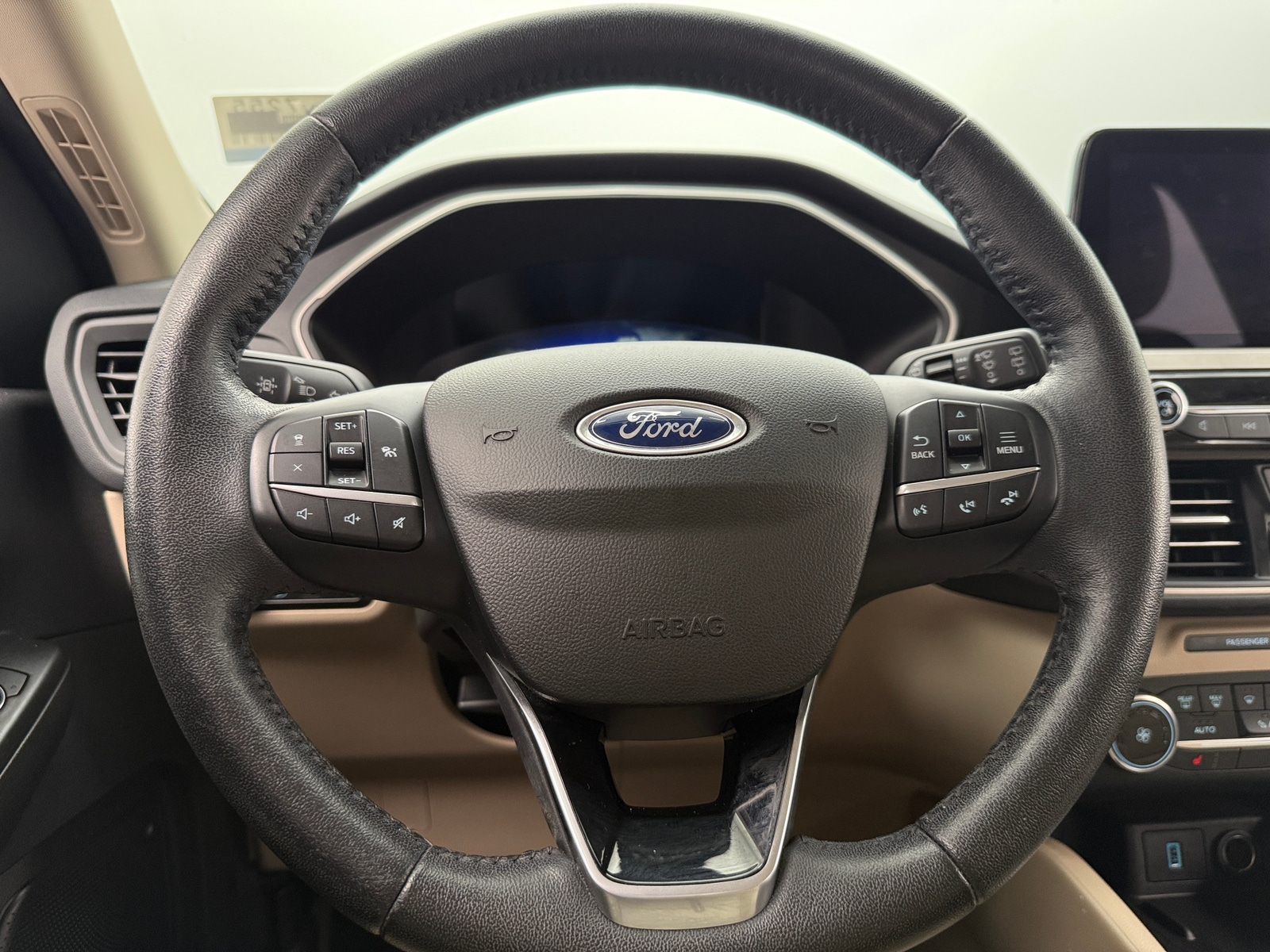 Thumbnail: 2020 Ford Escape - 5