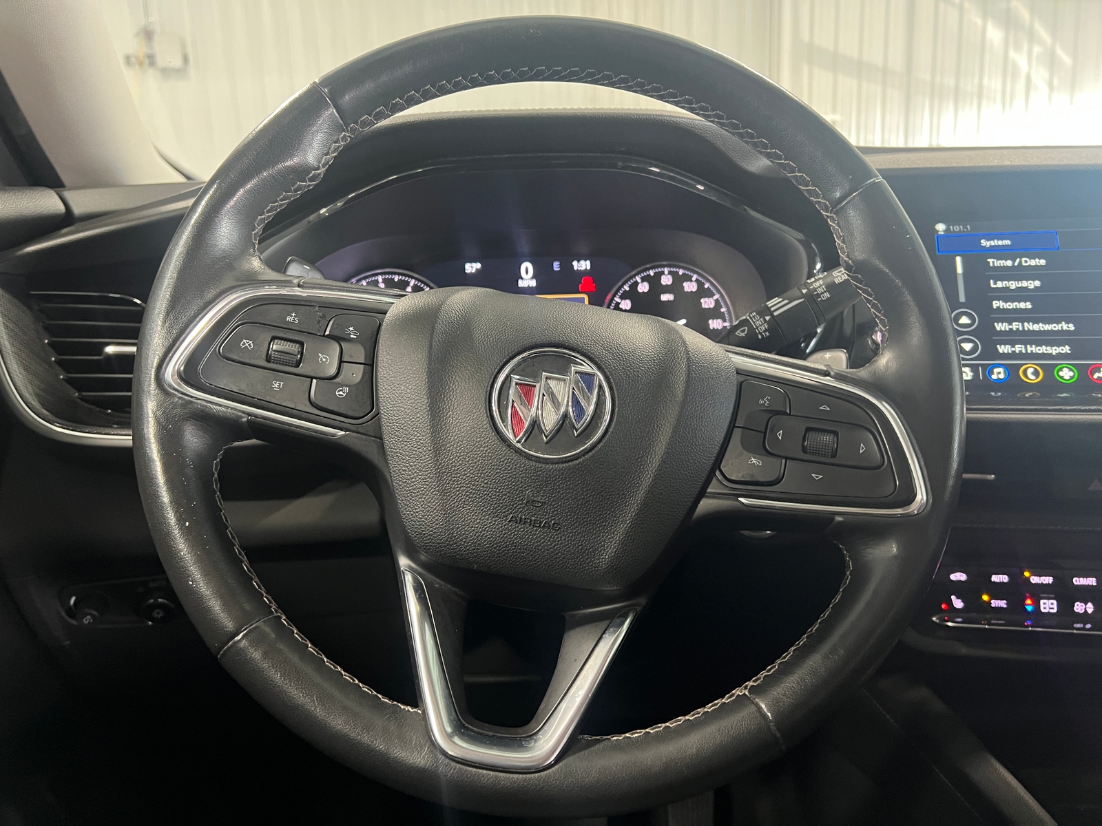 Thumbnail: 2023 Buick Envision - 4