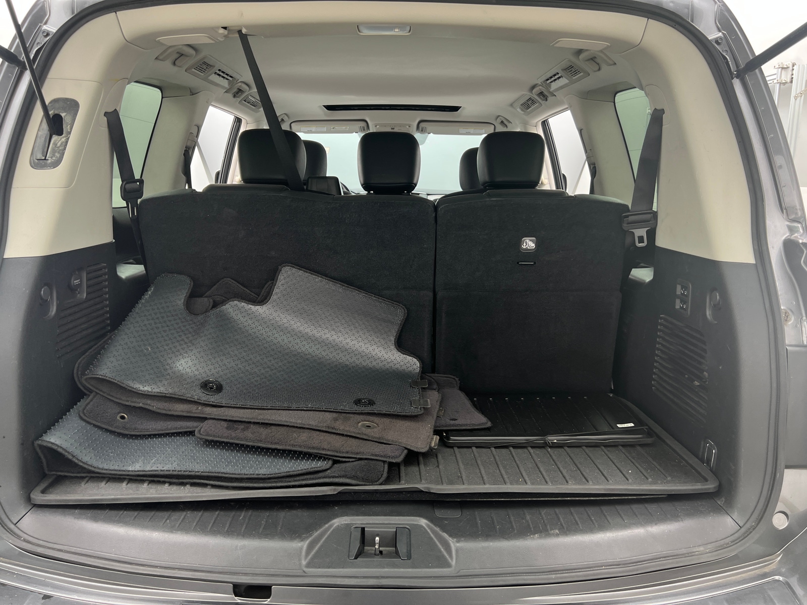 Thumbnail: 2019 Nissan Armada - 6