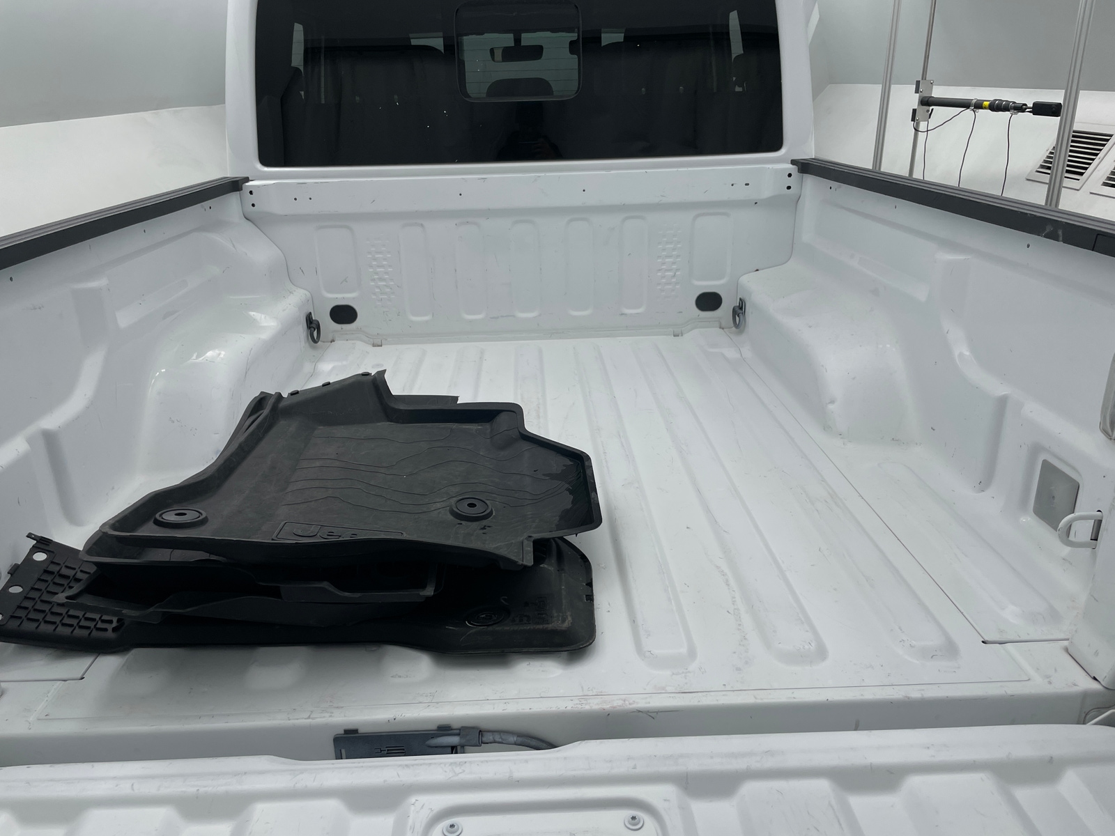 Thumbnail: 2020 Jeep Gladiator - 6