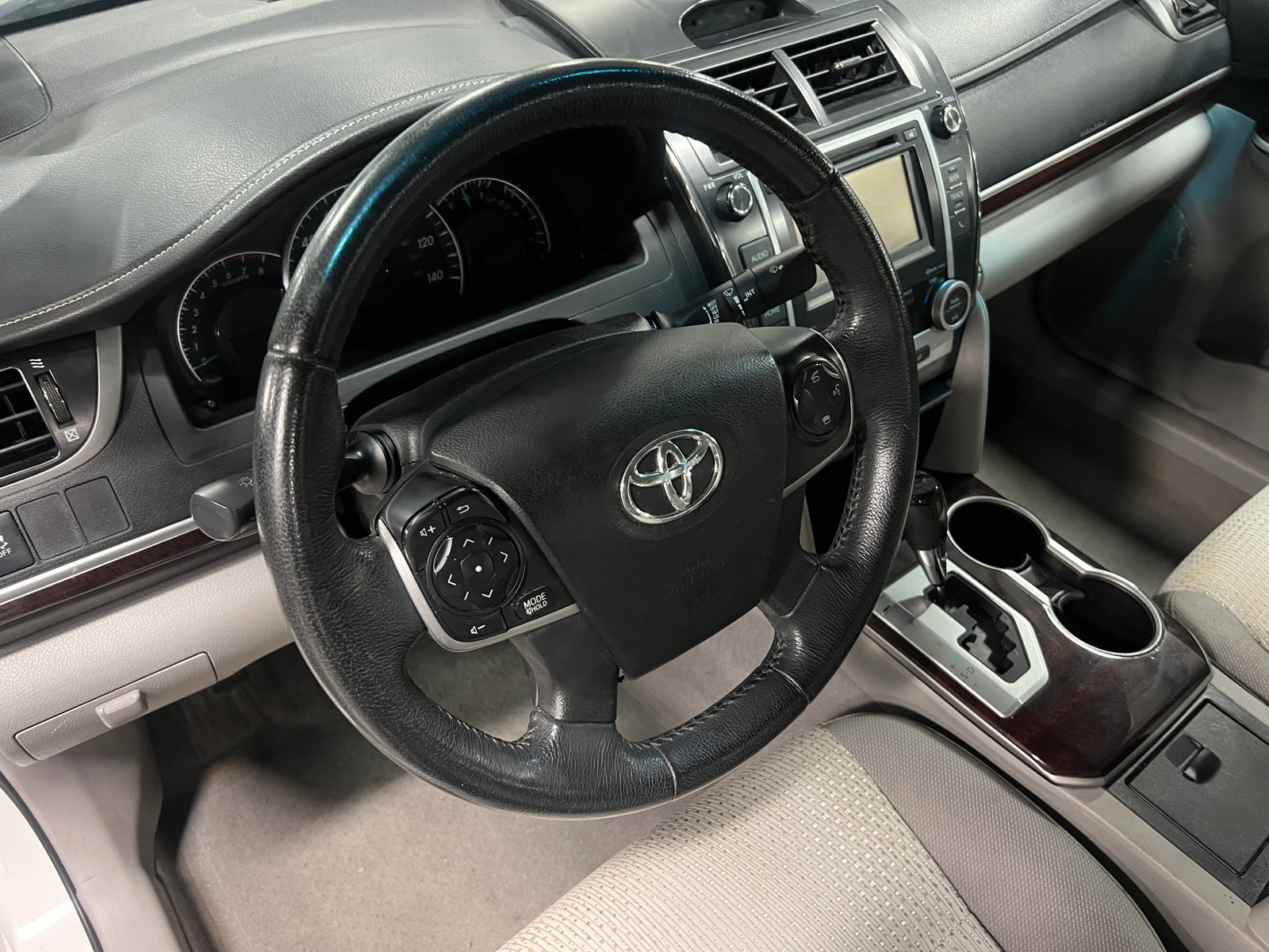Thumbnail: 2014 Toyota Camry - 5