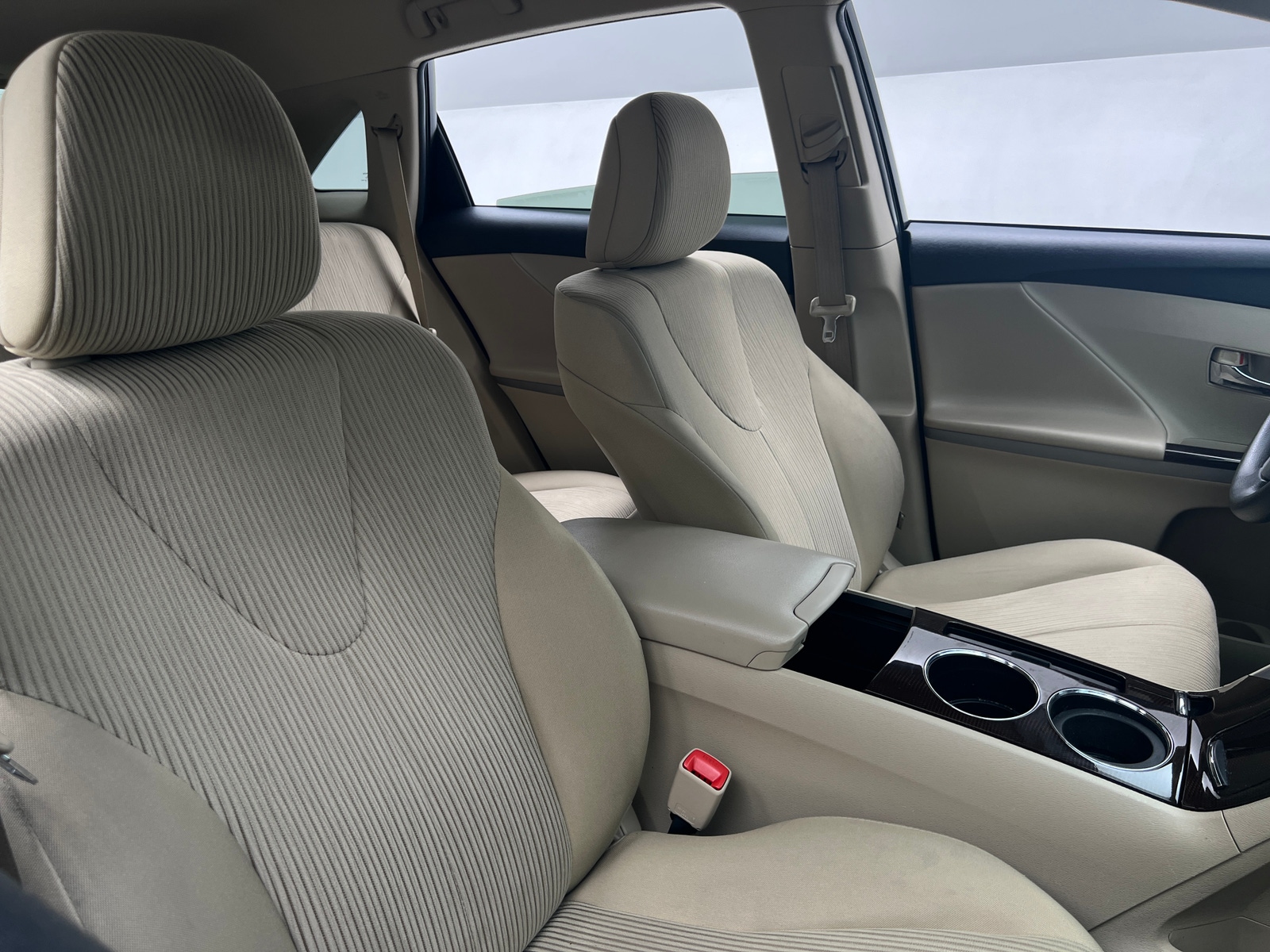 Thumbnail: 2011 Toyota Venza - 2