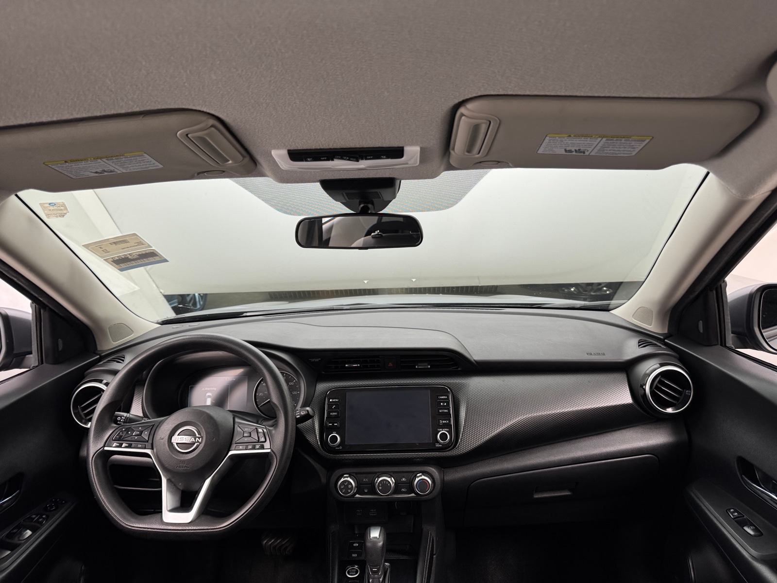 Thumbnail: 2023 Nissan Kicks - 3