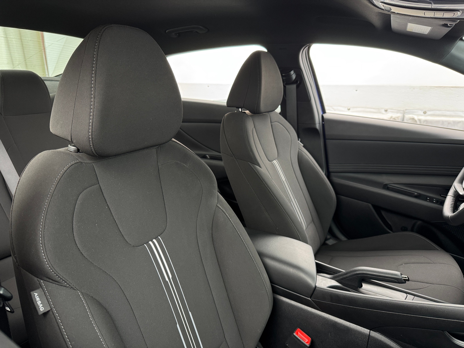 Thumbnail: 2025 Hyundai Elantra - 2