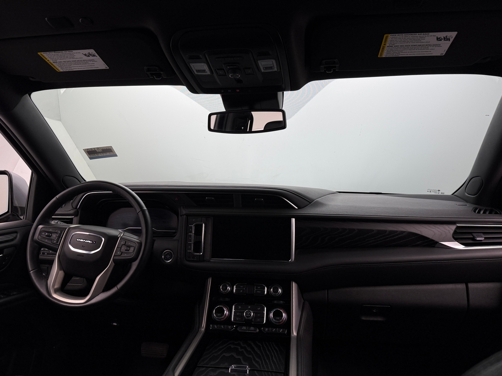 Thumbnail: 2023 GMC Yukon - 2