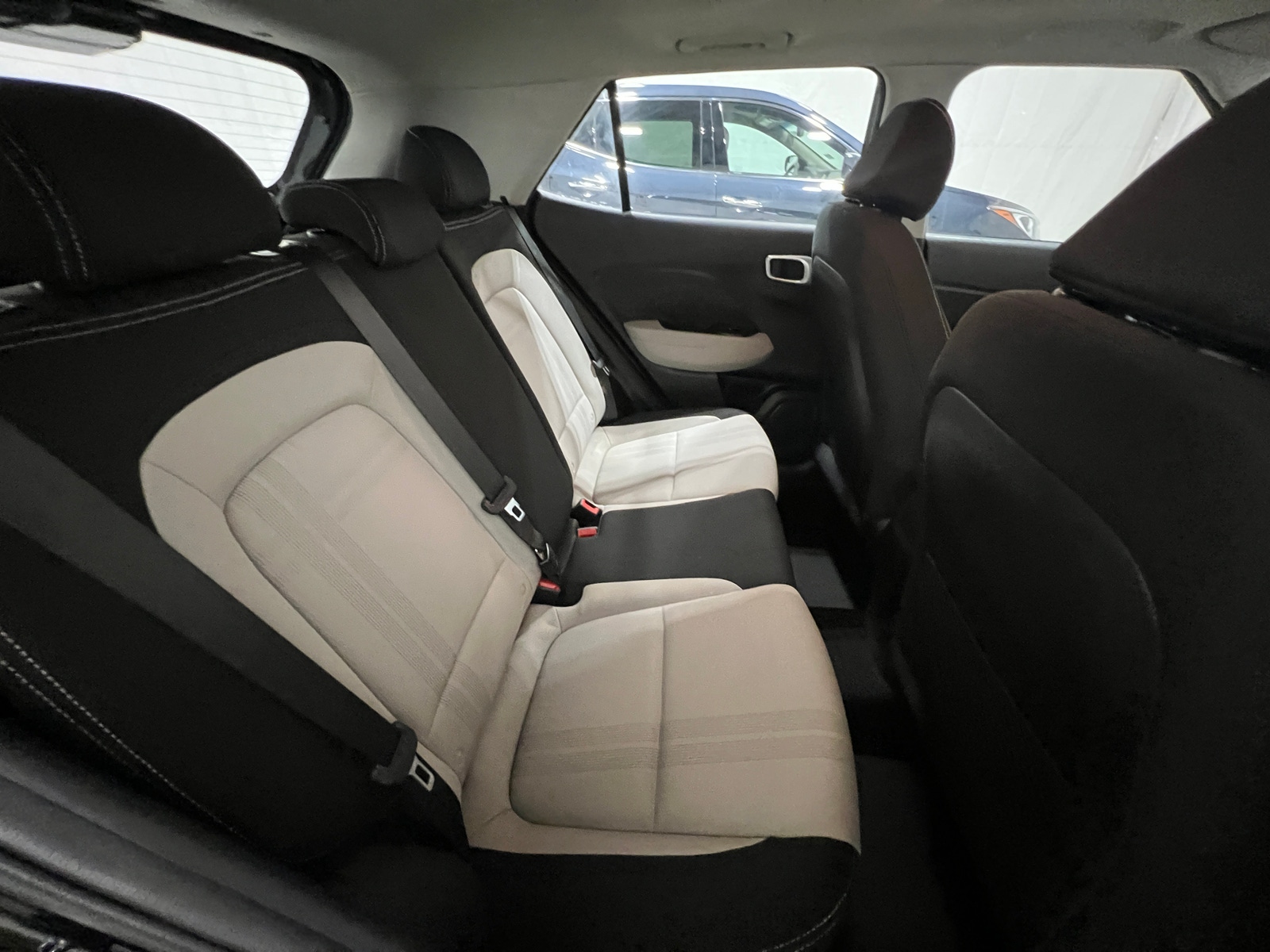 Thumbnail: 2022 Hyundai Venue - 6