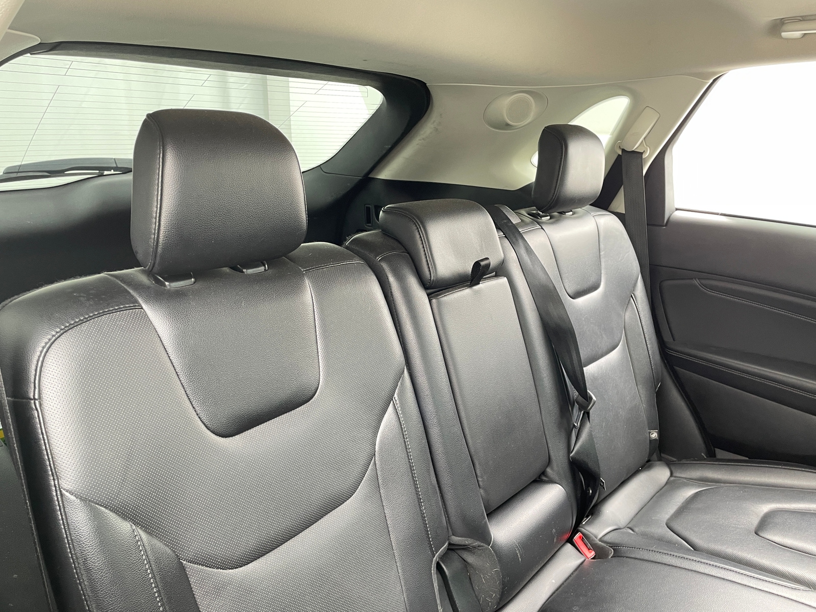 Thumbnail: 2022 Ford Edge - 5