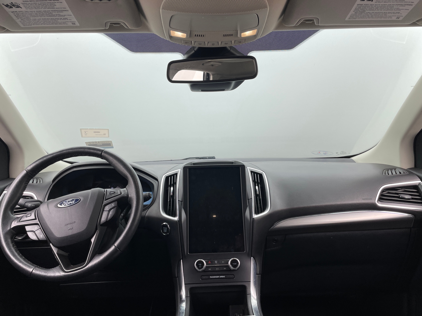 Thumbnail: 2022 Ford Edge - 2