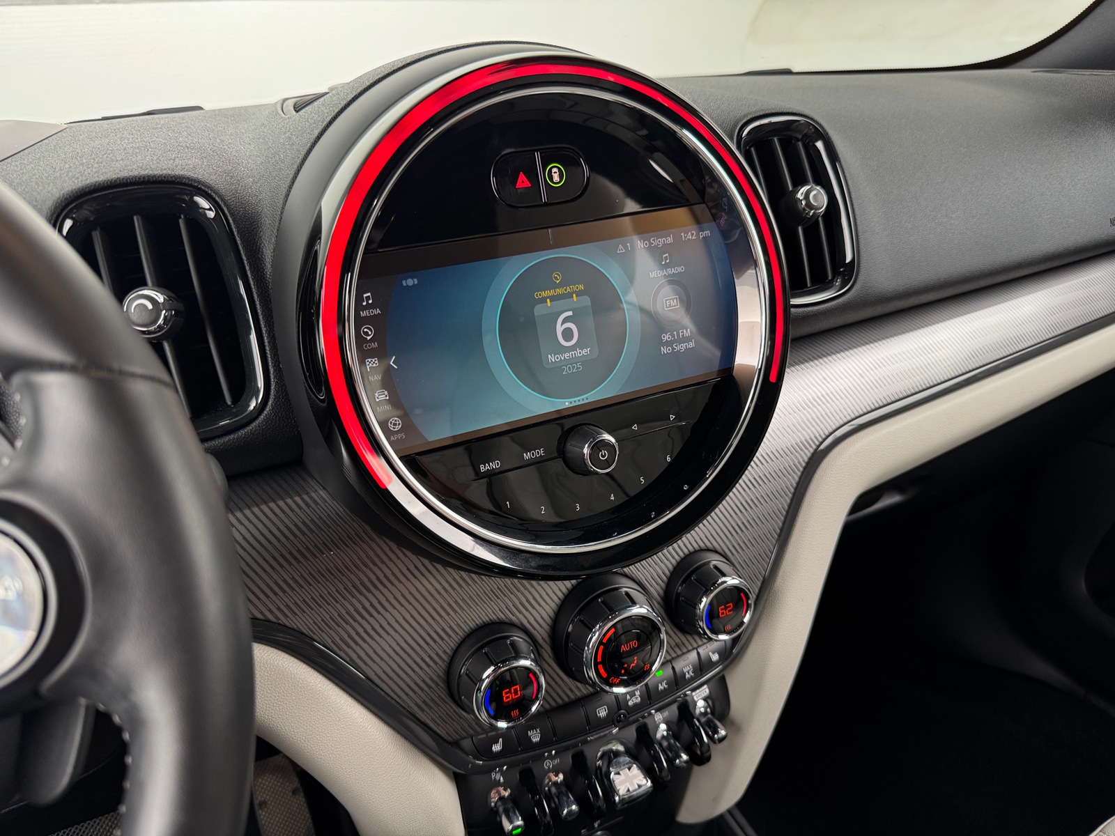 Thumbnail: 2024 MINI Cooper Countryman - 3