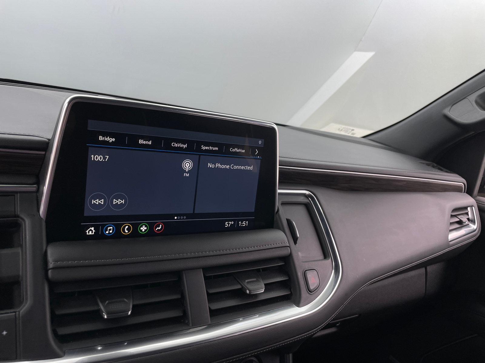 Thumbnail: 2021 Chevrolet Tahoe - 3