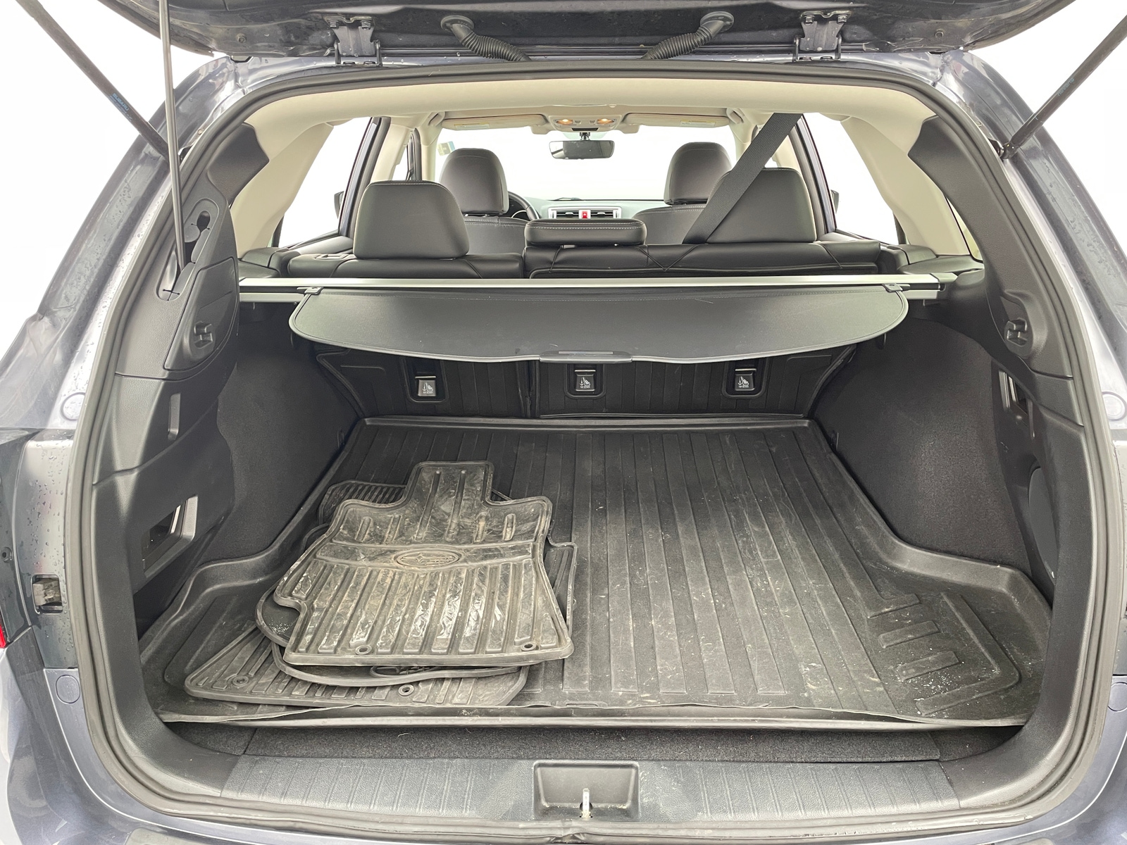 Thumbnail: 2017 Subaru Outback - 6