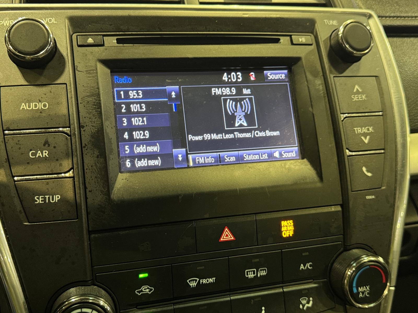 Thumbnail: 2017 Toyota Camry - 4