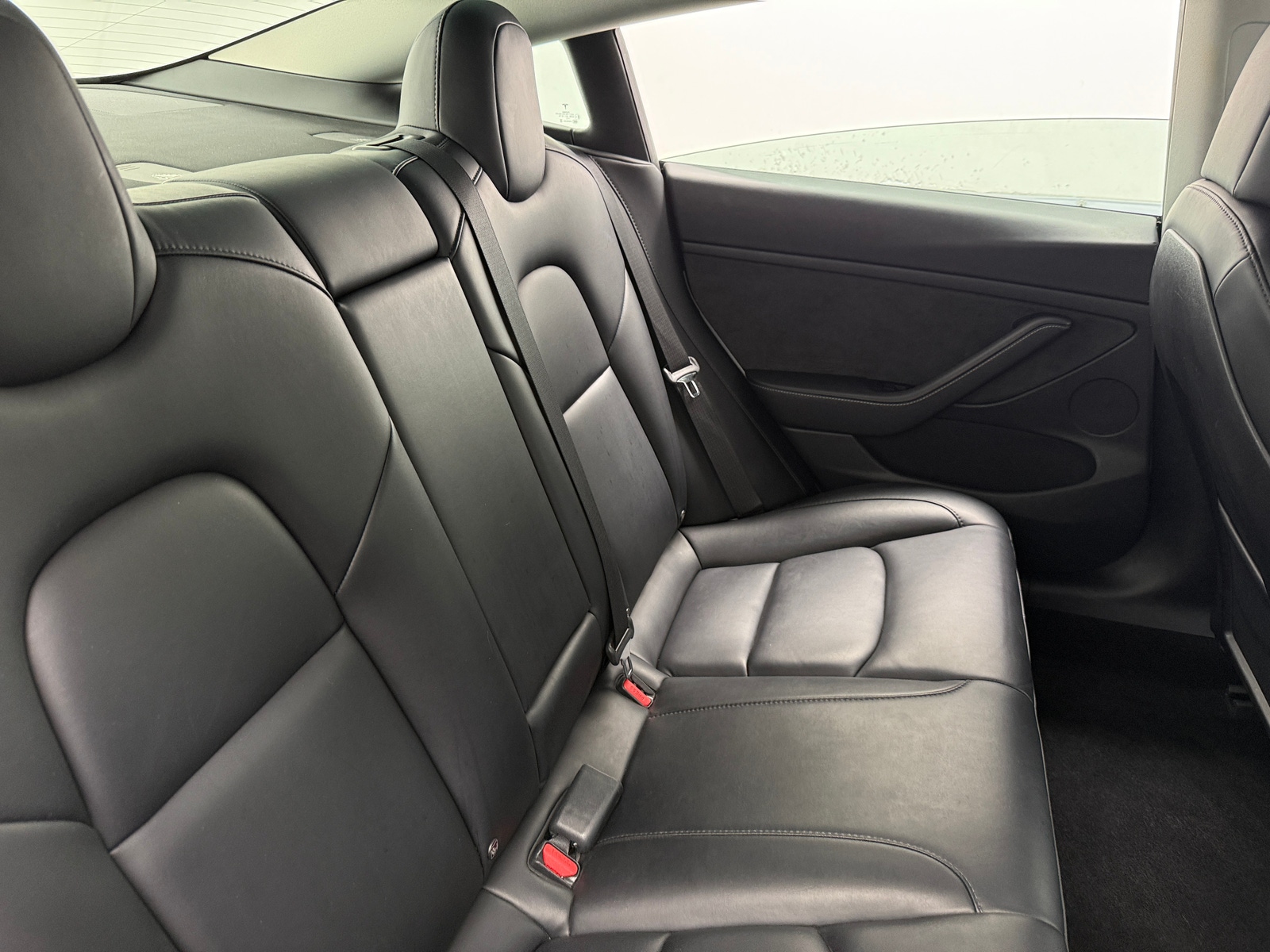 Thumbnail: 2022 Tesla Model 3 - 5