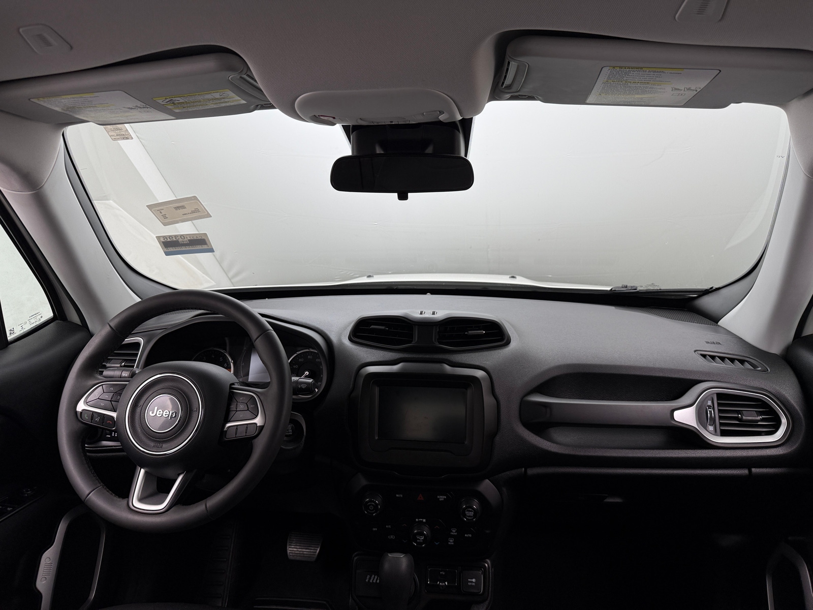 Thumbnail: 2020 Jeep Renegade - 3