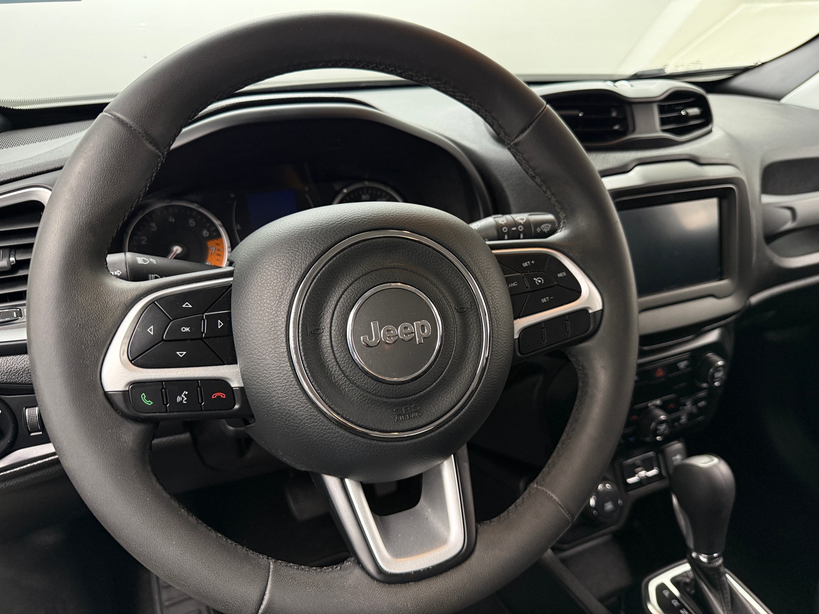 Thumbnail: 2020 Jeep Renegade - 5