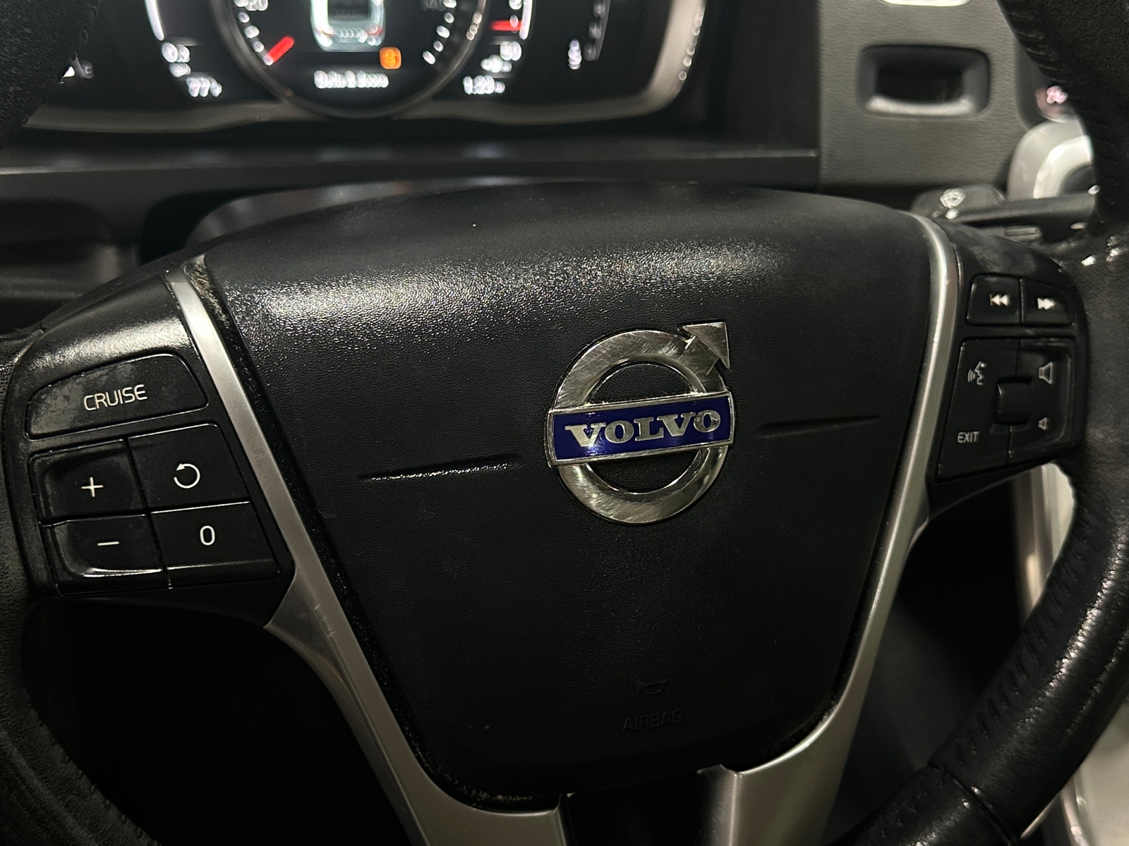 Thumbnail: 2018 Volvo S60 - 4